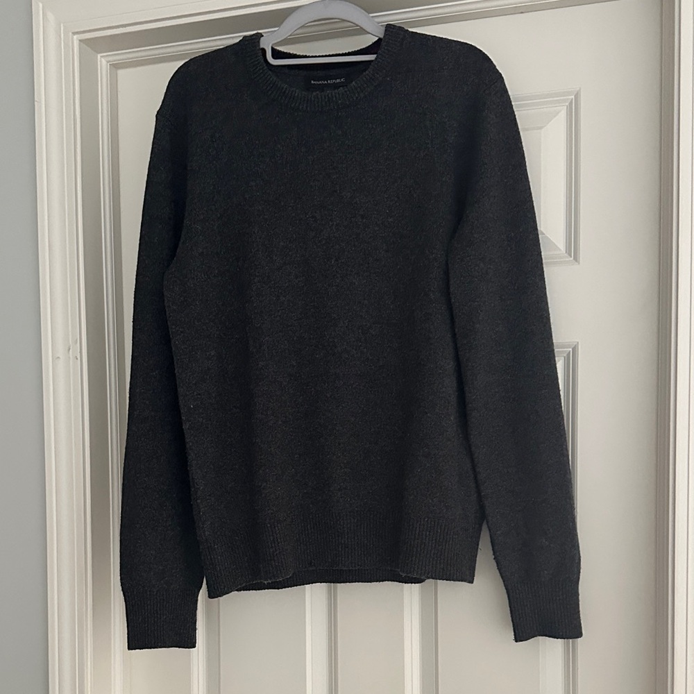 Banana Republic Men's Crewneck Sweater in Charcoal